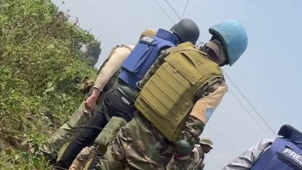 Ian_Wafula's tweet image. THREAD: I have spent months investigating the foreign mercenaries in DR Congo. I met some of them in Romania &amp;amp; Goma. One Romanian mercenary’s salary equaled that of 50 Congolese soldiers. The government says they are just &apos;instructors&apos; but this is not entirely true @BBCAfrica.