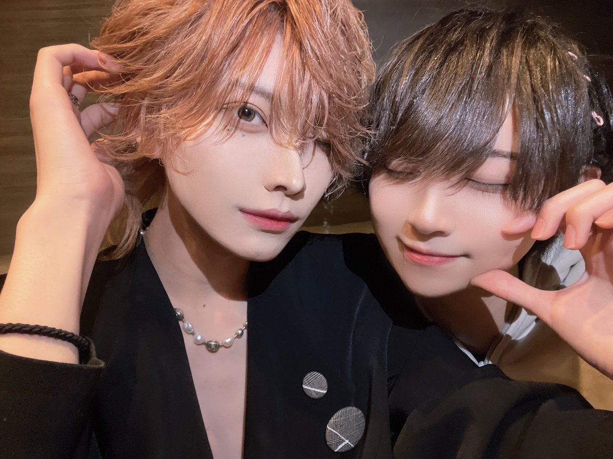 uson_lvsk's tweet photo. たいよう誕生日おめでとう🎂🎉
早くいっぱい飲み行こうな！🍺 https://t.co/jOCAErgS1n