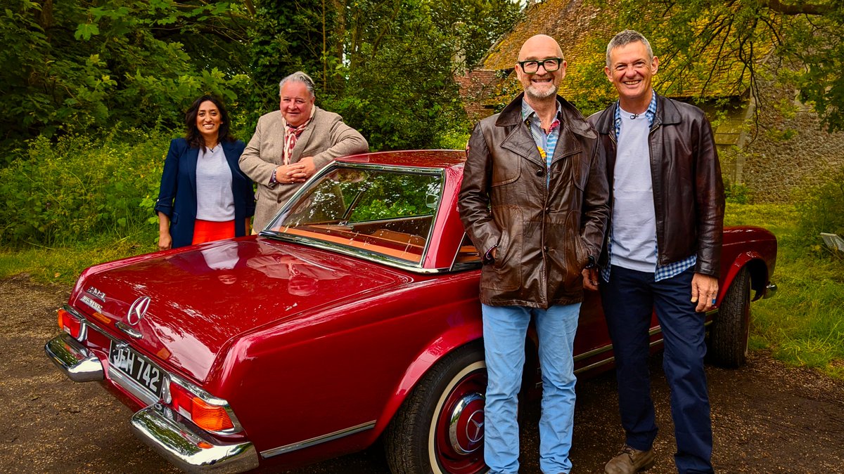 ✨ Sparks fly in an electrifying Celebrity Antiques Road Trip as host Matthew Wright faces off against comedian Shazia Mirza (<a href="/shaziamirza1/">Shazia Mirza</a>) in a battle of patter! With experts <a href="/DavidHarperTV/">David Harper Antiques | Trade Secrets!</a> &amp; <a href="/MrStevenMoore/">Steven Moore</a> along for the ride!

📺Tonight at 7PM on BBC Two