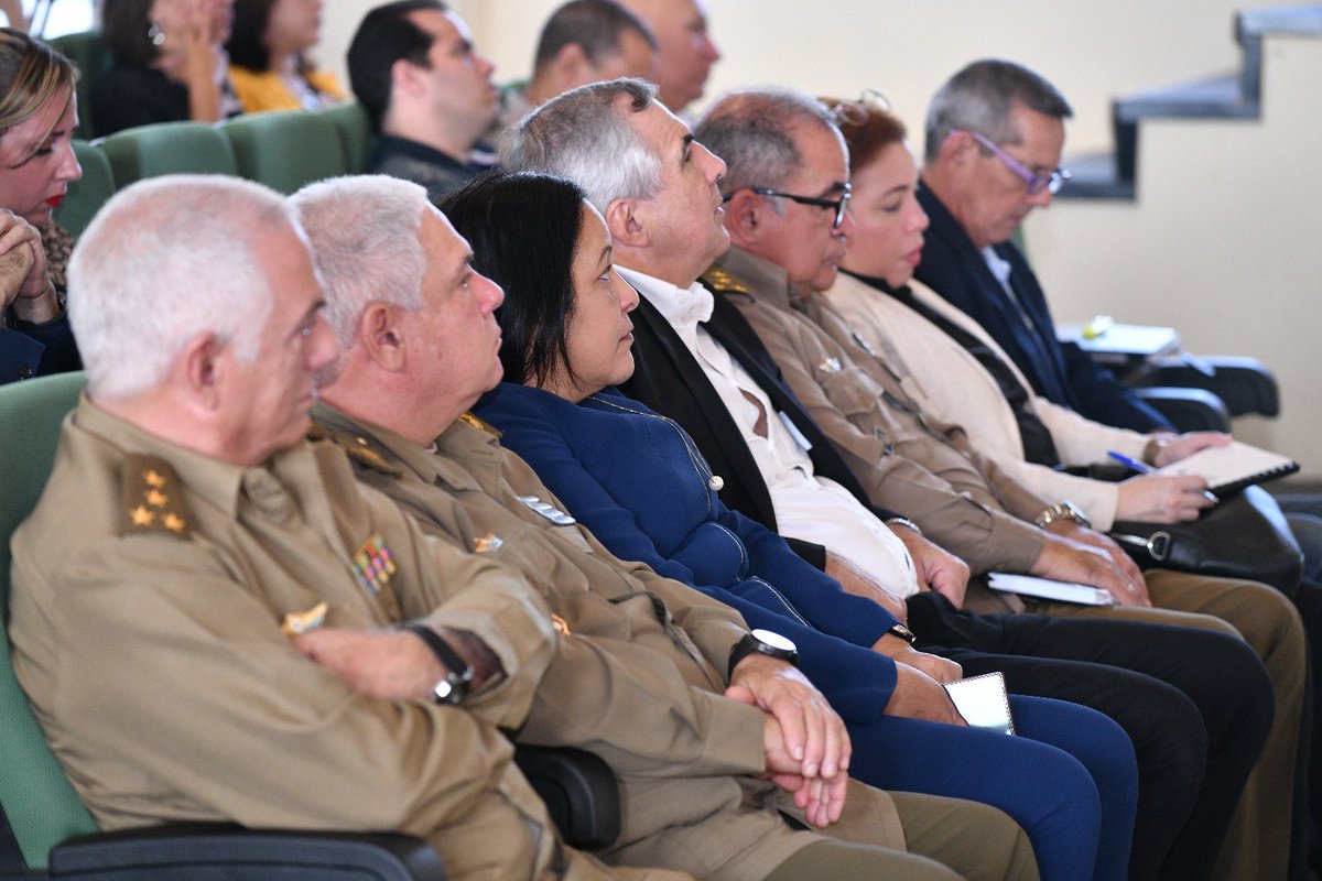 MayraArevich's tweet image. Participamos en la inauguración del III Taller Nacional de Ciberseguridad en la Empresa Xetid. Necesarias palabras de apertura realizó el VPM @EdMartDiaz. Se refirió al incremento de los incidentes de ciberseguridad, a su prevención y enfrentamiento. #CiberseguridadParaTodos