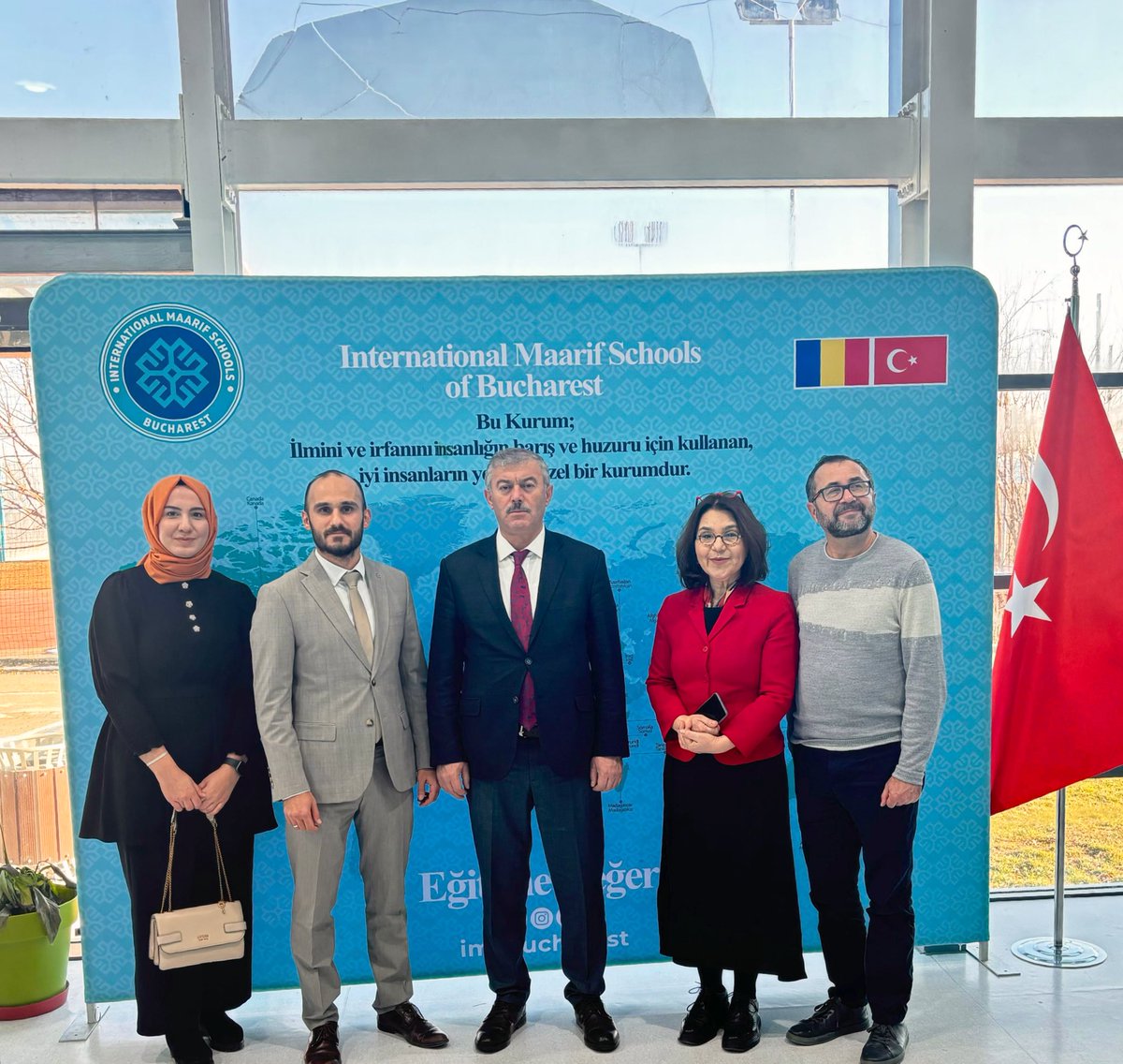 Maarif Vakfımızın Bükreş’te ki Maarif okulunda yaptığı çalışmalar devletimizin  sınırlarımız dışında gerçekleştirdiği eğitim öğretim faaliyetlerinden sadece bir tanesi..