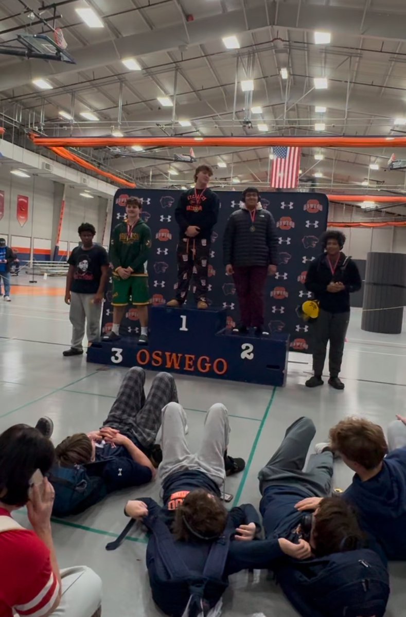 SaxtonPD1's tweet photo. Took 1st at the Oswego Freshman tournament last weekend after 3 quick matches @STCE_Wrestling https://t.co/JqU7ifxYPK