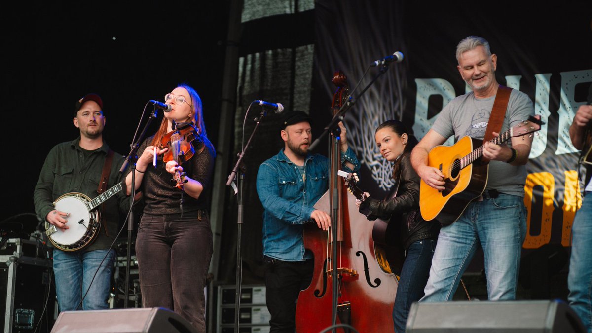 Last chance to secure Early Bird tickets for our annual Bluegrass Omagh music festival ⏰

Experience toe-tappin' tunes from Billboard-toppin' artists right here at the Folk Park on Saturday 24th &amp; Sunday 25th May.

Save with Early Bird until 31st Jan → bit.ly/403ZJAg