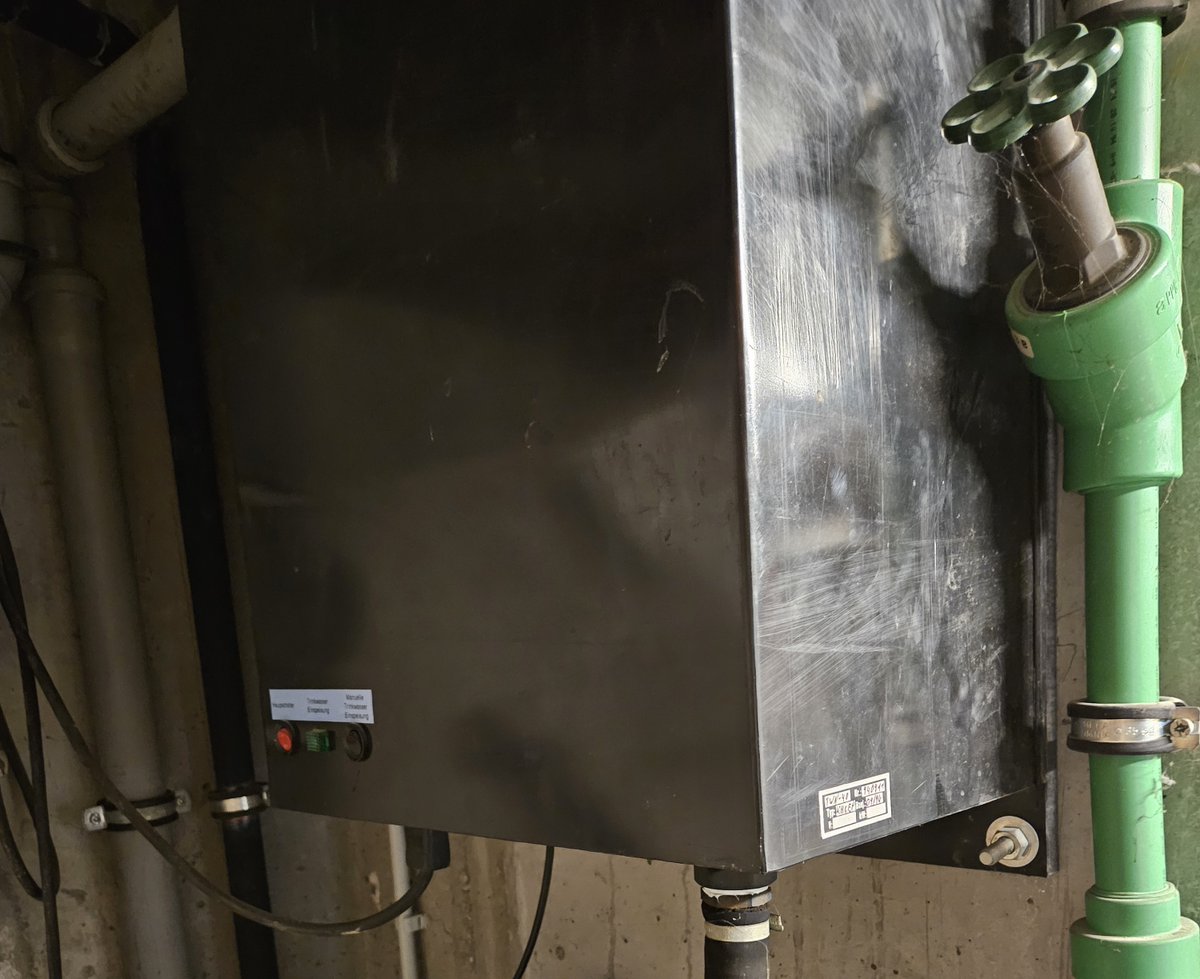 Regenwatergebruik sinds 1994!

Deze woning heeft meer dan 30 jaar lang #regenwater gebruikt voor wc-spoeling, wasmachine en tuin. Al  meer dan 2 miljoen liter #drinkwater bespaart!

GEP #rethinkingwater #regenwatergebruik #regenwaterpomp #grijswater