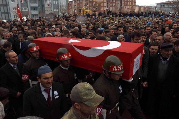 “Ne için yaşarsan, onu örterler üzerine” 🇹🇷