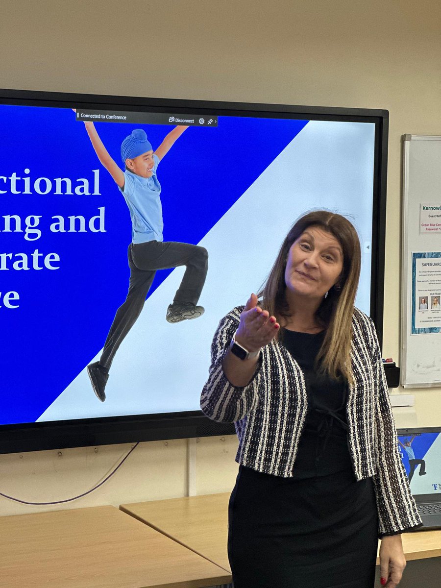 We had a great start to the week welcoming the latest #ECT mentors to their training. #OneCornwall leads Helen Argall and Lianne Knibb were joined by Jonathan Tamlyn from <a href="/TREVIGLAS/">TREVIGLAS ACADEMY</a> to deliver the
<a href="/TeachFirst/">Teach First</a> induction session. 
#Education ⁠#TeachingSchoolHub #TeachCornwall