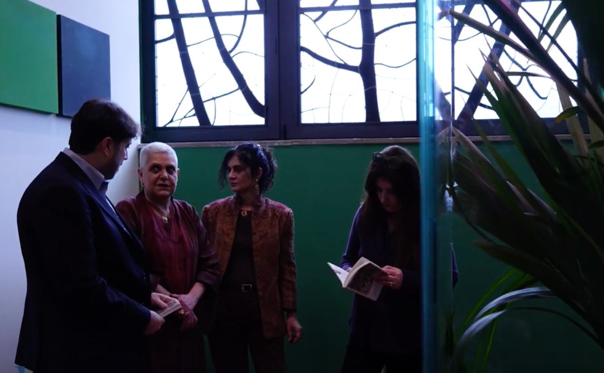 Intervista in occasione dell'inaugurazione dell'anno accademico dell'Università per Stranieri di Siena <a href="/unistrasi/">unistrasi</a>. E' stata girata nella sala spirituale dell'università, aperta da poche settimane, e aperta a tutte e tutti, atei e credenti. 

Grata, anche io.