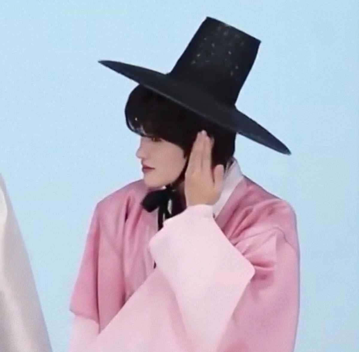 อูรีกงจูนิม 🎀☁️♡