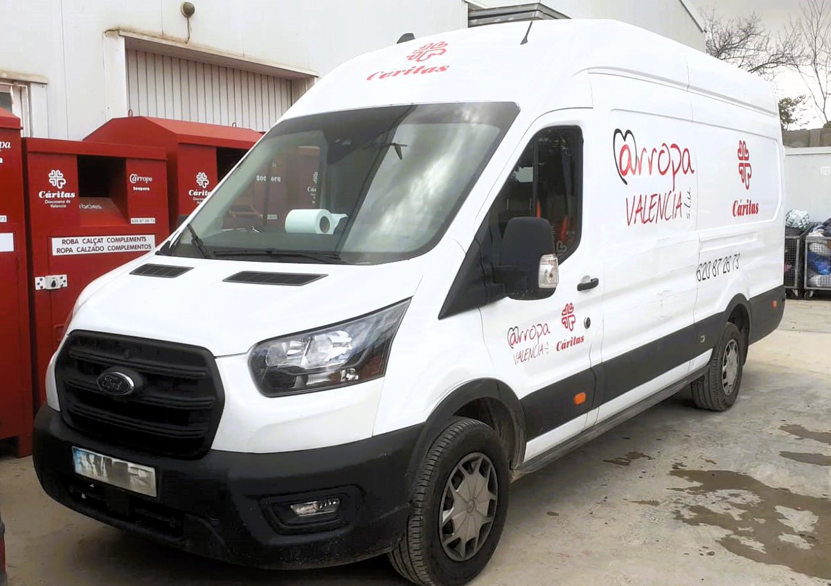 ArropaValencia's tweet photo. ¡Almacén Ecoinclusivo en acción!🚛♻️

Gracias a este proyecto, en 2024 hemos apostado por más inclusión y sostenibilidad, generando empleo para personas en situación de vulnerabilidad y mejorado nuestra logística.

- Convocatoria Inditex 2024 "Empleo en igualdad de oportunidades" https://t.co/ymnGvtF82B