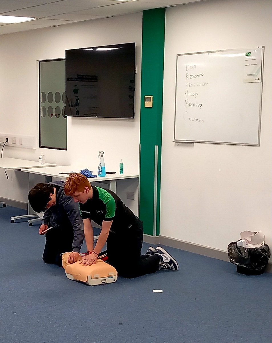 St John Ambulance Rugby ASU (@stjohnrugbyasu) on Twitter photo Last night our newly qualified #cadet #demonstrators led the #FirstAid session and taught the group #CPR, #AED, #choking and #MajorBleeding! Great enthusiasm from our future young leaders! #FirstAidSavesLives <a href="/sjacovwarks/">SJA Cov & Warks (West Region)</a> <a href="/SJAYouthEng/">St John Youth England</a> <a href="/sjawmryouth/">SJA West Midlands Region Youth</a> #Volunteering Last night our newly qualified #cadet #demonstrators led the #FirstAid session and taught the group #CPR, #AED, #choking and #MajorBleeding! Great enthusiasm from our future young leaders! #FirstAidSavesLives <a href="/sjacovwarks/">SJA Cov & Warks (West Region)</a> <a href="/SJAYouthEng/">St John Youth England</a> <a href="/sjawmryouth/">SJA West Midlands Region Youth</a> #Volunteering