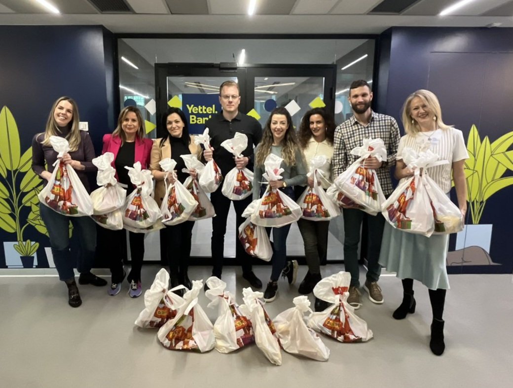 1na2407's tweet photo. HUMANOST NE PRESTAJE POSLE PRAZNIKA
Zahvaljujemo kompaniji Yettel Bank na divnoj donaciji paketića za naše korisnike.
Hvala vam što zajedno činimo svet boljim mestom! ❤️❤️
#HumanostBezGranica #PodrškaZajednici #YettelBank
@yettelbank_rs https://t.co/i2ha5ClluL