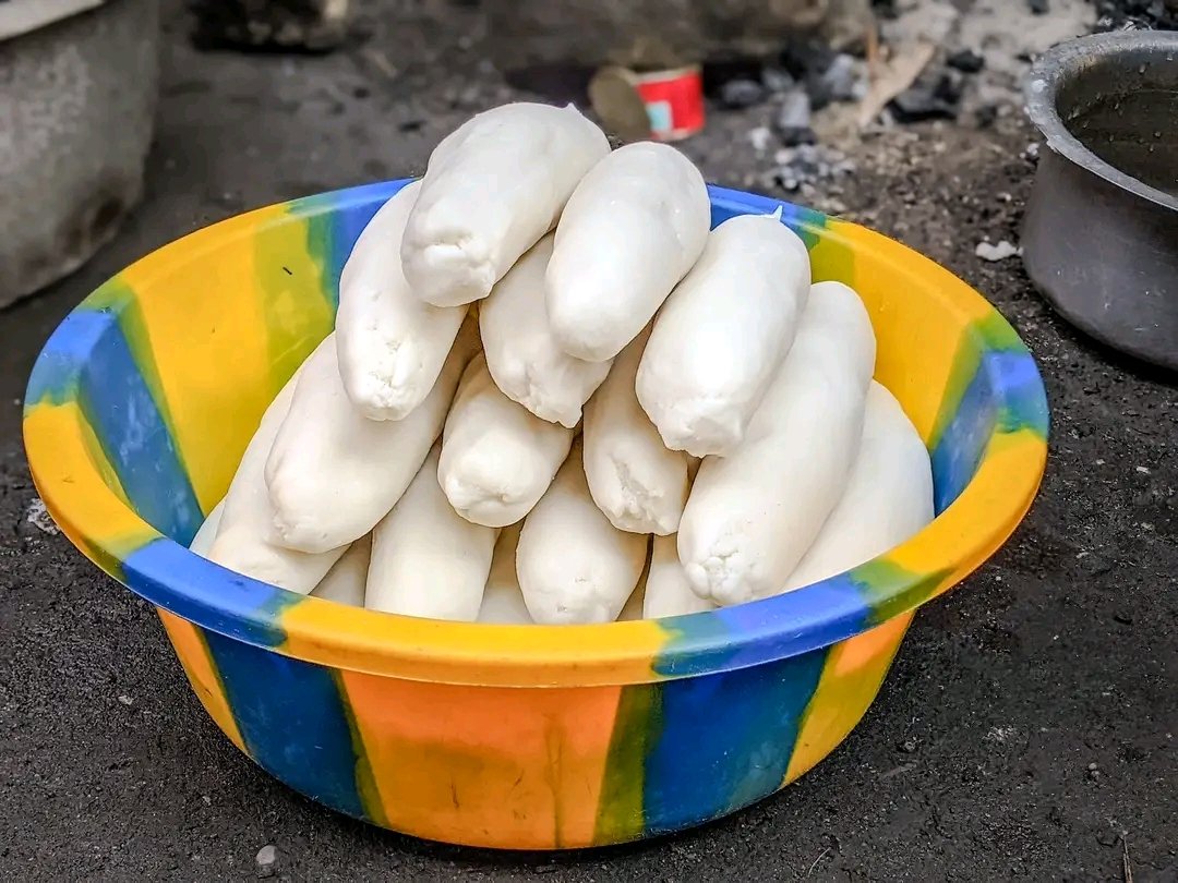 Tubercules de maniocs