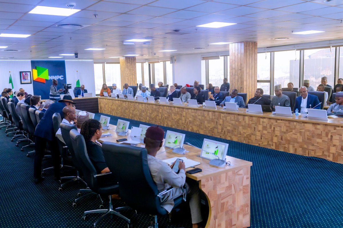 PHOTO NEWS:

JP Morgan-Led Investor Consortium Visits NNPC Ltd. Headquarters

A consortium of investors, led by JP Morgan, visited the headquarters of NNPC Ltd. in Abuja on Wednesday. The high-level delegation was received by the company’s General Counsel, Mr. Chidi Momah,...