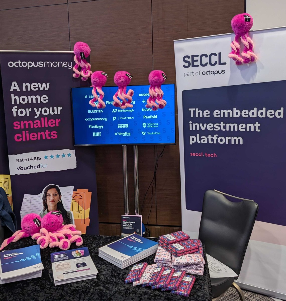 Seccl (@seccltech) on Twitter photo Raspberry popping candy chocolate and cuddly octopuses - what more could you want? 🍫🐙
Come say hello to us our friends from <a href="/HiOctopusMoney/">Octopus Money</a> on our stand today at #EATT2025
#Fintech #FinancialAdvice #AdviserTech #EATT2025 #FTRC Raspberry popping candy chocolate and cuddly octopuses - what more could you want? 🍫🐙
Come say hello to us our friends from <a href="/HiOctopusMoney/">Octopus Money</a> on our stand today at #EATT2025
#Fintech #FinancialAdvice #AdviserTech #EATT2025 #FTRC