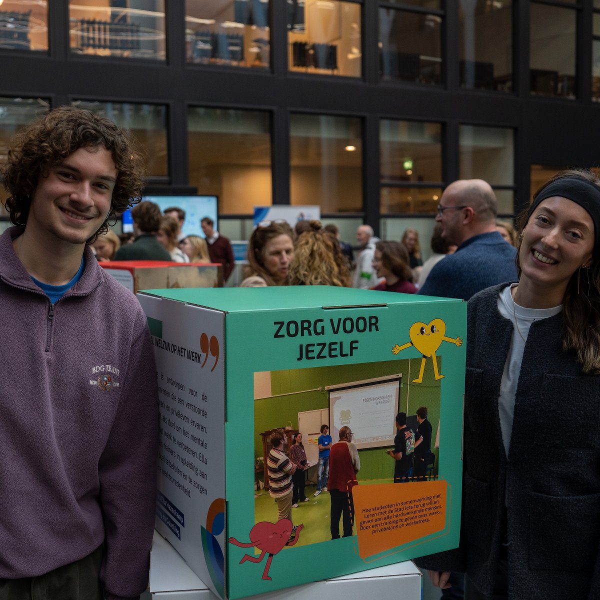 Presenteren met de Stad On Tour is terug! 🎉 Hbo-, mbo- en wo-studenten tonen hun creatieve ideeën met impact voor Leiden. Opening: 4 feb, 12.30u, Het Gebouw. Iedereen is welkom! Meer info: 🔗 leidenkennisstad.nl/lerenmetdestad…