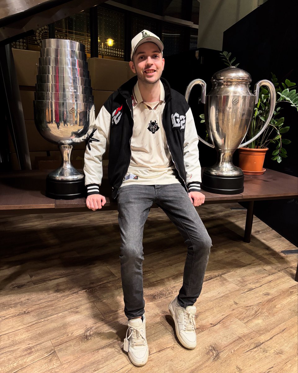 Papa came back home to check on his babys 🥰 <a href="/G2CSGO/">G2 CS</a>