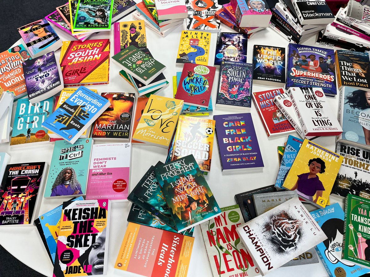Feversham Girls' Secondary Academy (@fevershama) on Twitter photo Thank you to <a href="/PenguinBooks/">Penguin Books</a> for the generous donation of 100 books to our school library as part of the #Bradford2025 city of culture. I'm sure our girls will enjoy reading them! #LoveReading #Culture #TeamFeversham Thank you to <a href="/PenguinBooks/">Penguin Books</a> for the generous donation of 100 books to our school library as part of the #Bradford2025 city of culture. I'm sure our girls will enjoy reading them! #LoveReading #Culture #TeamFeversham