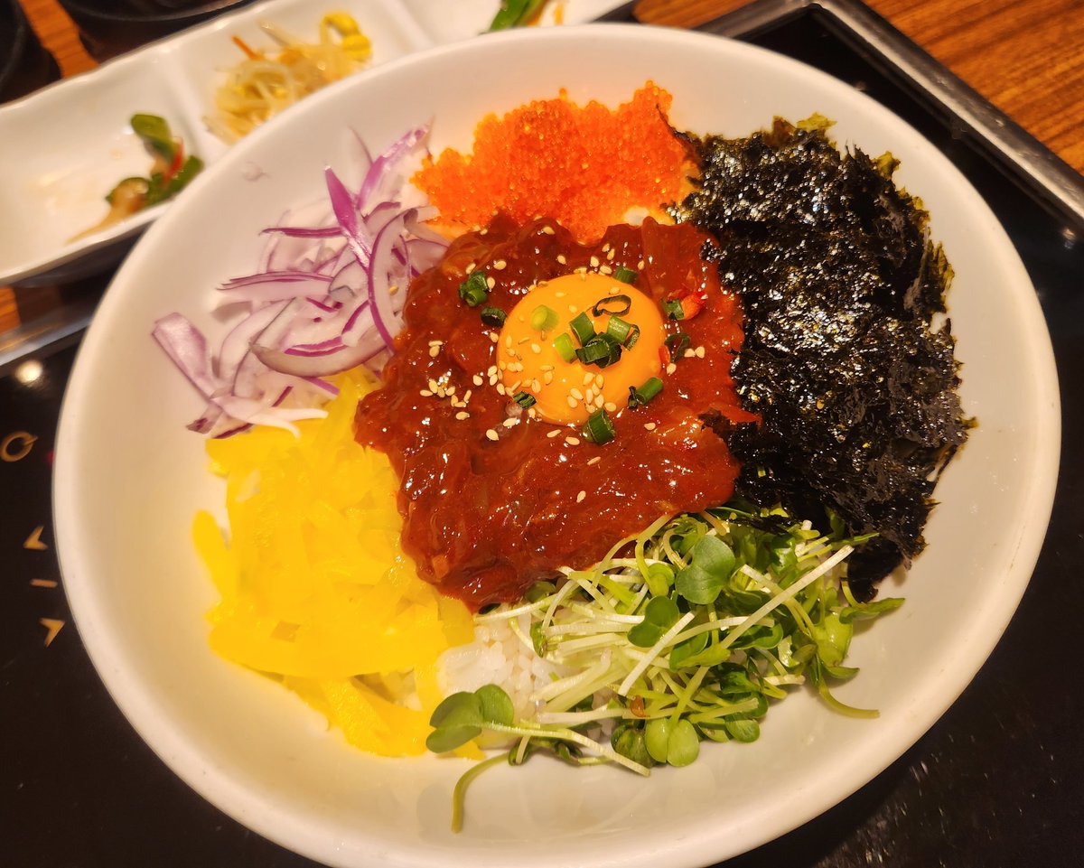 pdben3's tweet photo. 아구찜
양념계장 비빔밥 https://t.co/GTTYWjJuA1