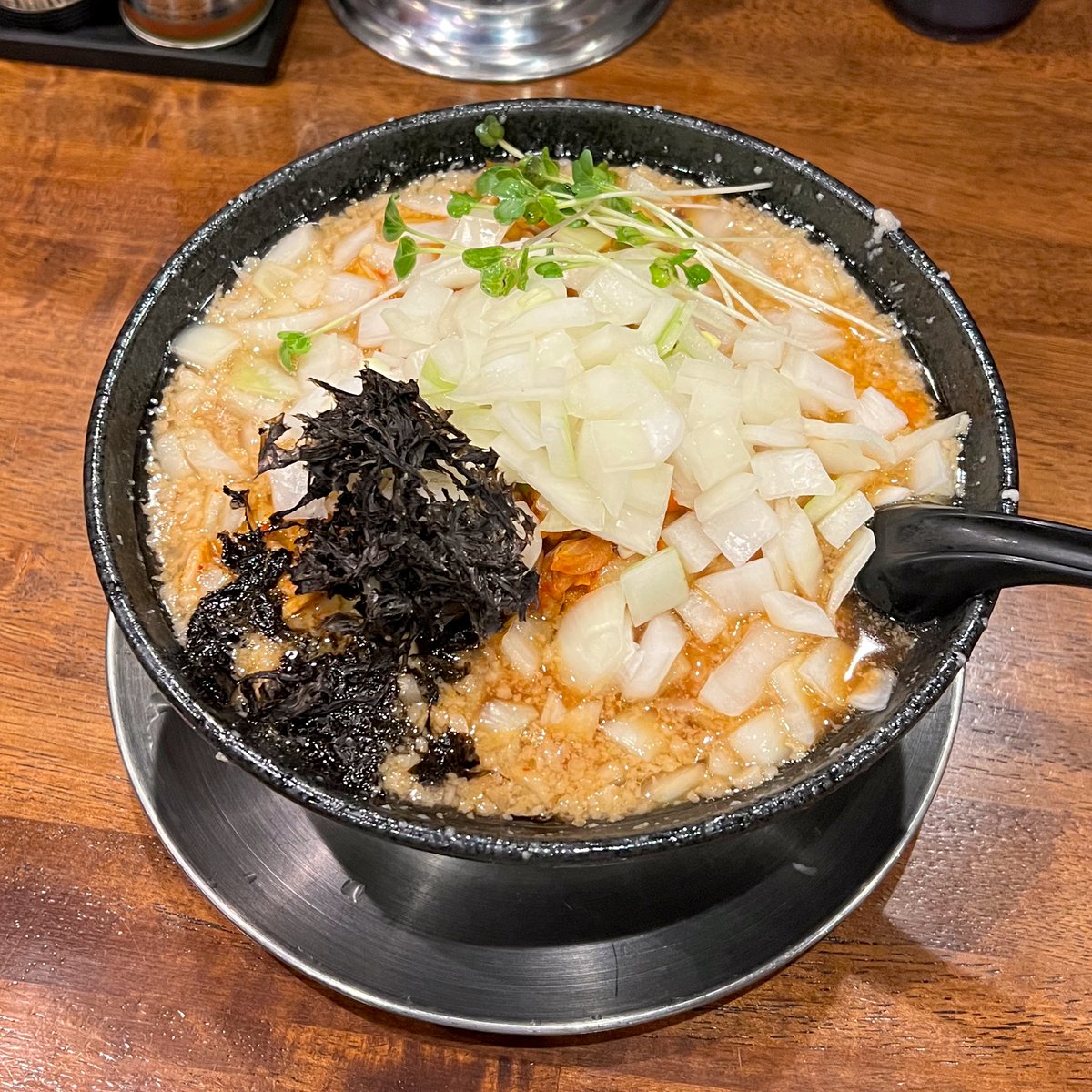 BiS_SUDADADA's tweet photo. 相変わらずラーメンをたくさん食べています^_^早死にするんだろな^_^ https://t.co/1BqwVWFx1Q
