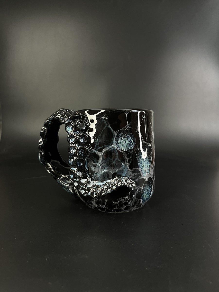 штормове попередження йобнулось з роками tweet media