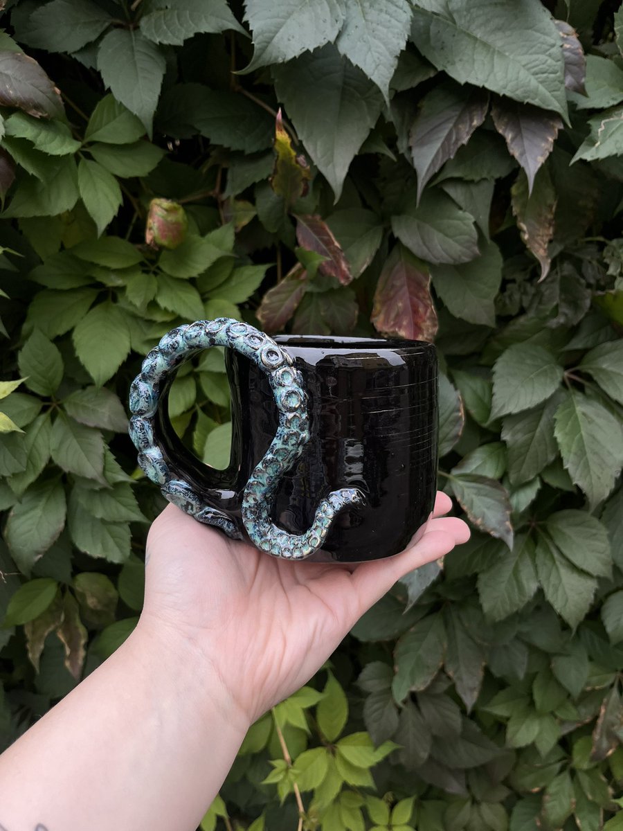 штормове попередження йобнулось з роками tweet media