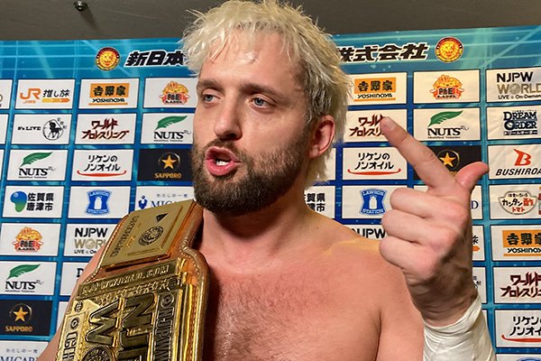 njpw1972's tweet photo. ELP「次の月曜日は、2023年12月以来初めてエル・ファンタズモが後楽園ホールのメインを飾る。ヘッドバンガが試合に復帰する。絶対に見逃すなよ！なぜなら俺はたくさんの花火を用意していて、15分かそれよりも短い時間内に一個ずつ点火するつもりだからだ」

全文
https://t.co/ITl2517SDb

#njnbg https://t.co/IcY9e79CPL