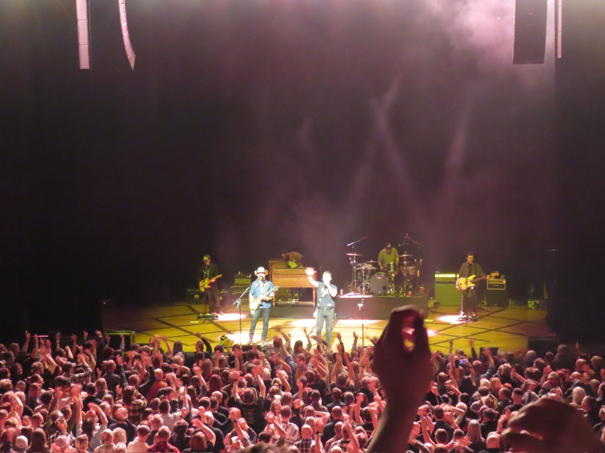 Tracey C tweet media