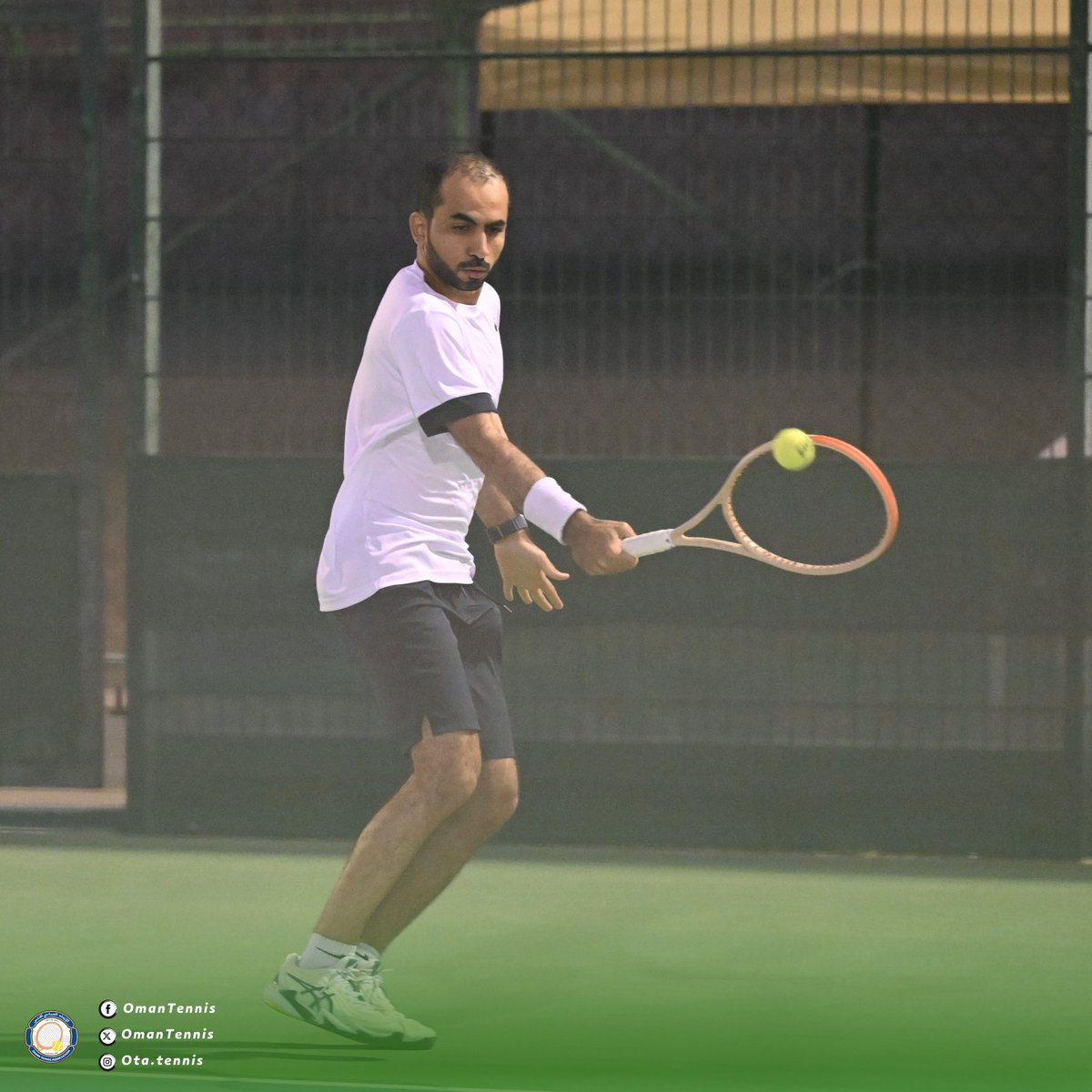 OmanTennis's tweet photo. 🏅🔥 منافسات مشتعلة ومستويات فنية رائعة في بطولة عمان المفتوحة للتنس!
شهدت المباريات مواجهات قوية بين اللاعبين، حيث أظهر المشاركين أداءً مميزًا يعكس تطور رياضة التنس في سلطنة عمان. 🎾💪

#بطولة_عمان_المفتوحة_للتنس #OmanTennis https://t.co/JaHchq93lU