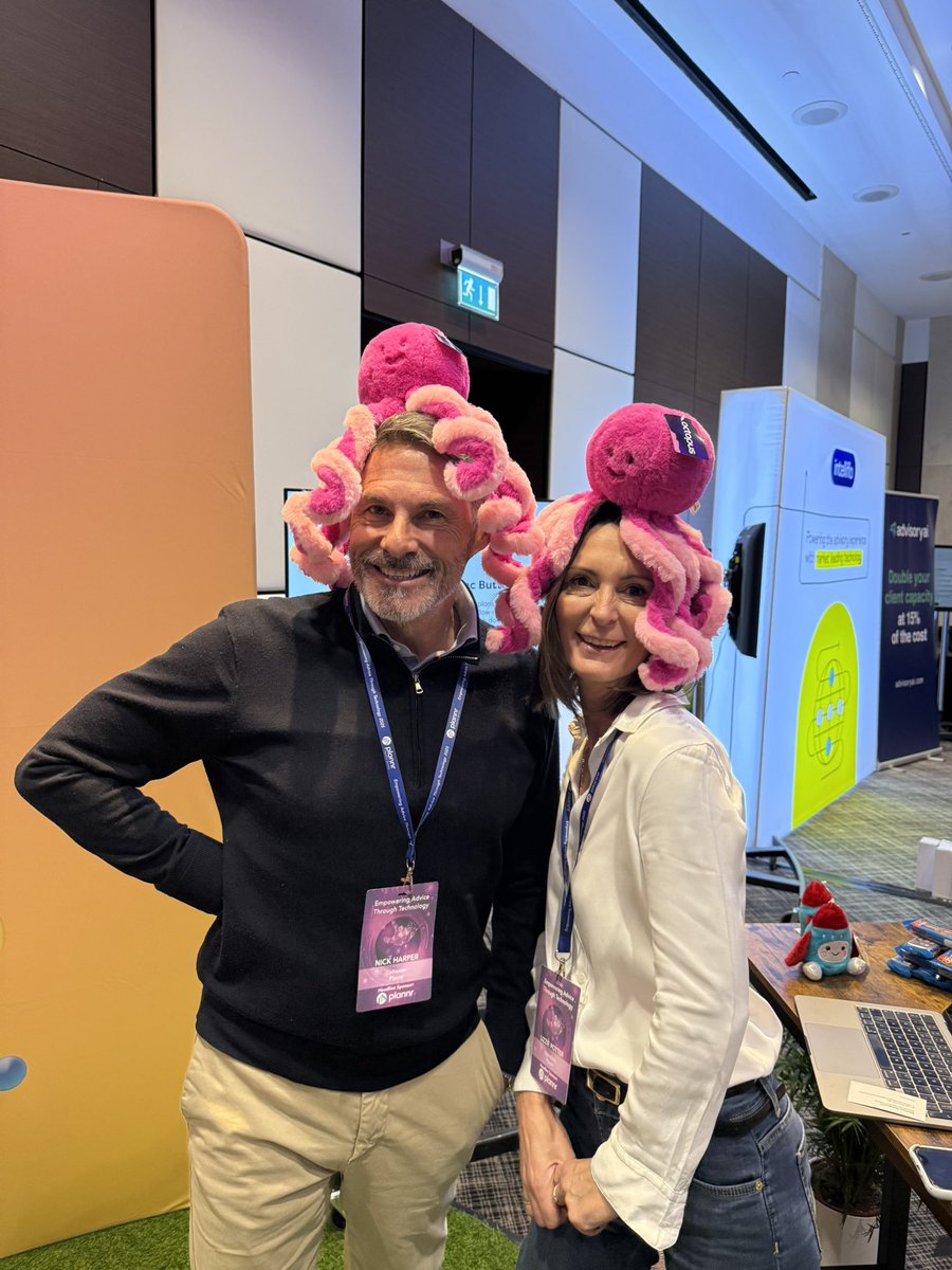 Gareth Thompson tweet media