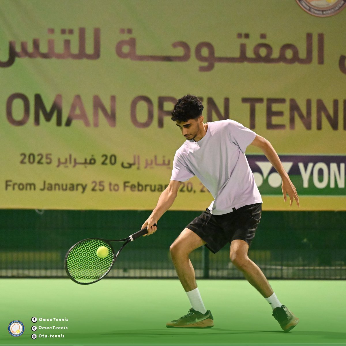 OmanTennis's tweet photo. 📸🎾 لحظات مليئة بالحماس والمنافسة القوية من بطولة عمان المفتوحة للتنس!
انطلقت البطولة وسط أجواء حماسية بمشاركة أكثر من 200 لاعب ولاعبة من مختلف الجنسيات والفئات العمرية، حيث يتنافس الجميع من أجل الوصول إلى منصات التتويج. 🔥🏆

#بطولة_عمان_المفتوحة_للتنس #OmanTennis https://t.co/bHkb8AIvBj