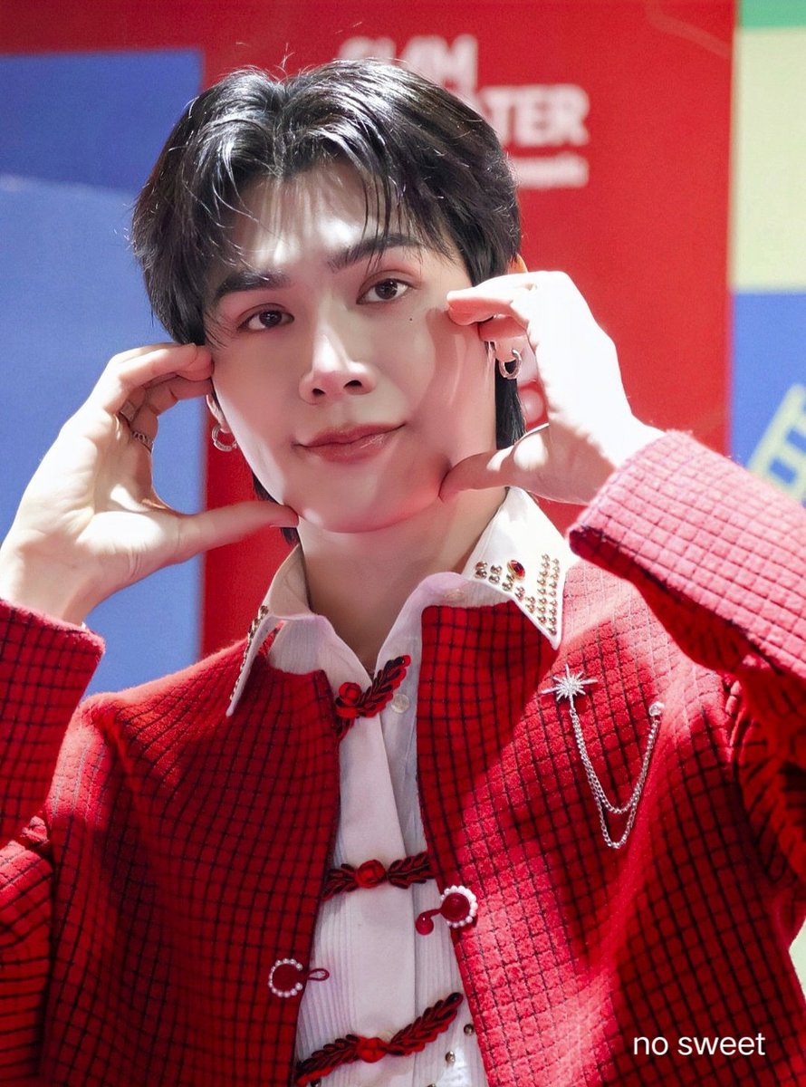 pploveff's tweet image. 250129  Happy Chinese New Year
2025
SIAM CENTER CNY WITH FORTPEAT
#SiamCenterxFortPeat
@fort_fts @peatwasu
#FortFTS
#ComeFortZon
#CaptainPeat
#Peatwasu