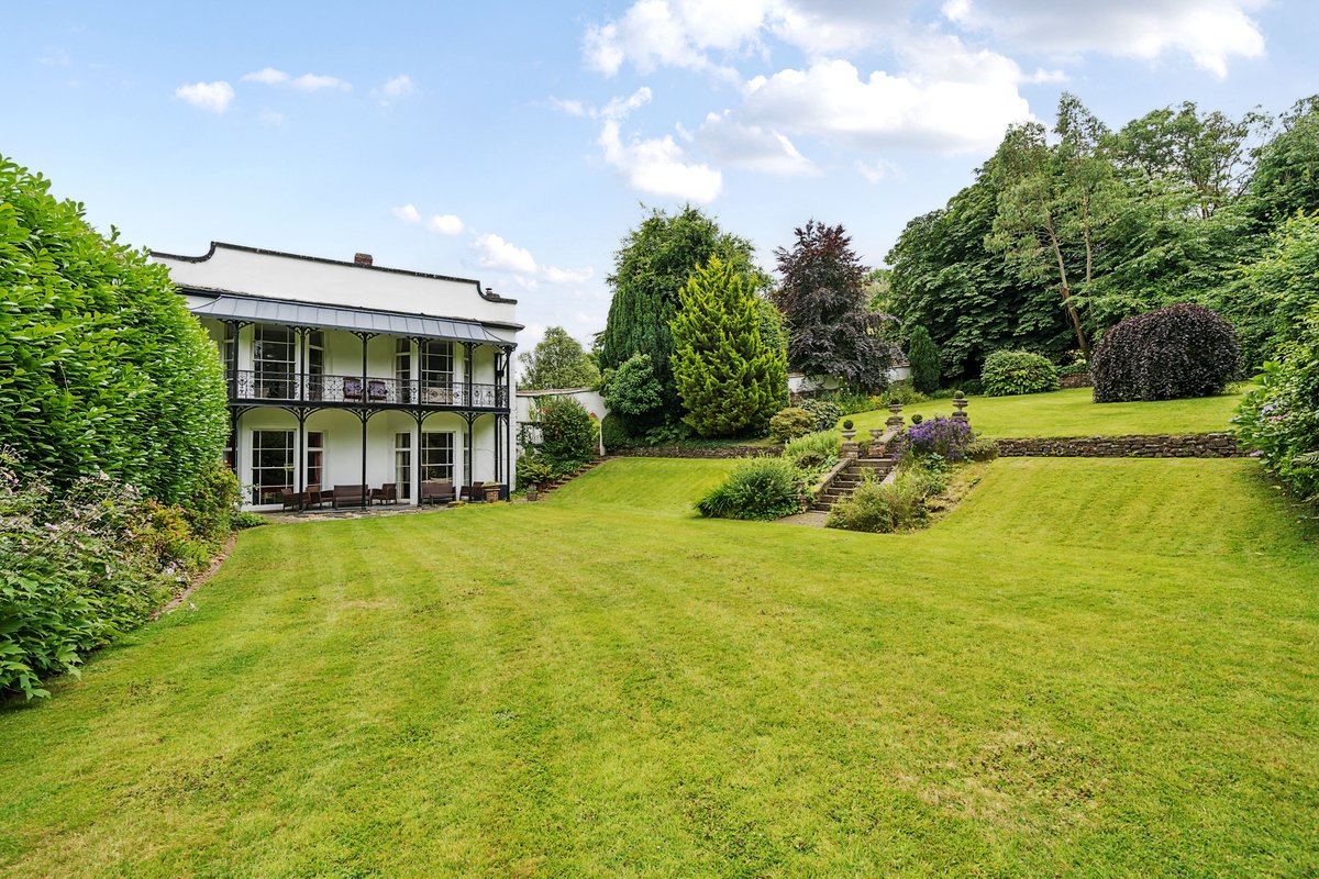 WebbersLive's tweet photo. Lovingly restored and modernised period residence set in about one and a half acres of mature grounds.
EPC EXEMPT | CTax B | Freehold
📍Barnstaple 💷 OIEO £1,500,000
📞 01271 347888
🌐 https://t.co/IWNMmSOeyz
#FineAndCountry https://t.co/25hdS1GEII