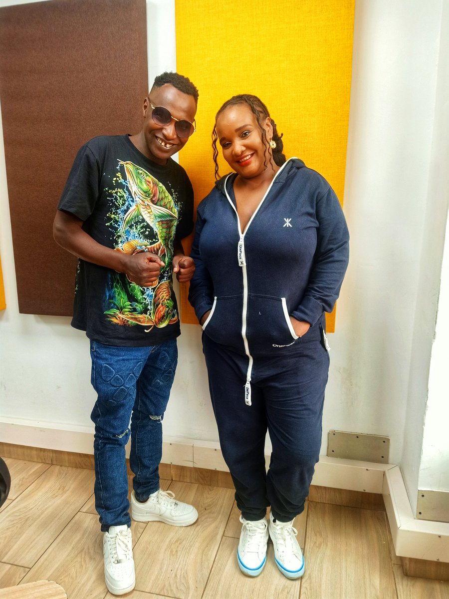 Githaa ni ya #Goteana <a href="/GhettoRadio895/">Ghetto Radio</a> 
Uko locked kutoka mtaa gani ? 

<a href="/Browngalnessa/">browngal a gal nessa</a> | <a href="/abonokohdeh/">Bonoko Deh</a>