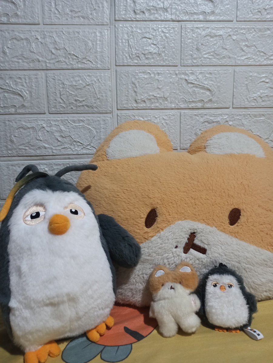 lia_dks's tweet photo. Thank you so much @LLShoppe nakauwi na po si zzirange plush hihi super love it ๐ฅน๐ซถ mukang bugnutin lang sa picture hahaha #LLSFeedbacks https://t.co/ubmfjlzxB2