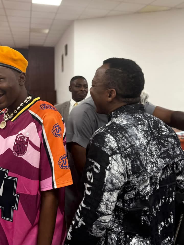 Take it back Movement tweet media