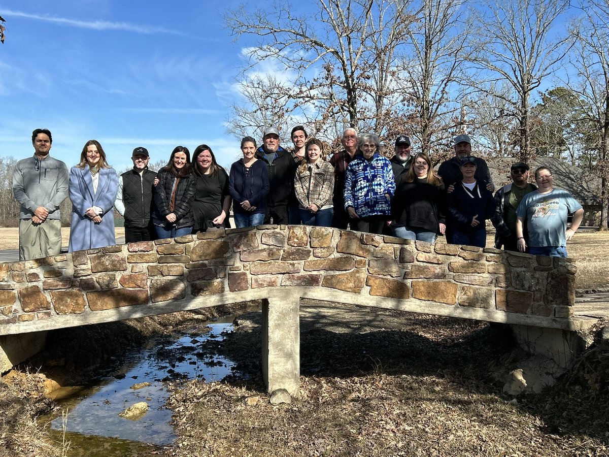 CampParon's tweet photo. We recently had the pleasure of hosting the leadership team from Pleasant Grove Baptist Church. If your church is interested in organizing a retreat amidst beautiful scenery, delicious meals, and a serene meeting space, we invite you to contact us at 501-594-5257. https://t.co/NzvdIj7cQT