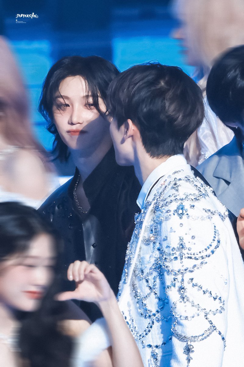 𝟐𝟒𝟏𝟐𝟑𝟏

🐈‍⬛🐰
#재민 #JAEMIN
#용복 #필릭스