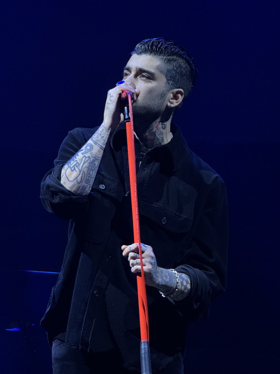 zjmposts's tweet image. zayn malik, the man that you are