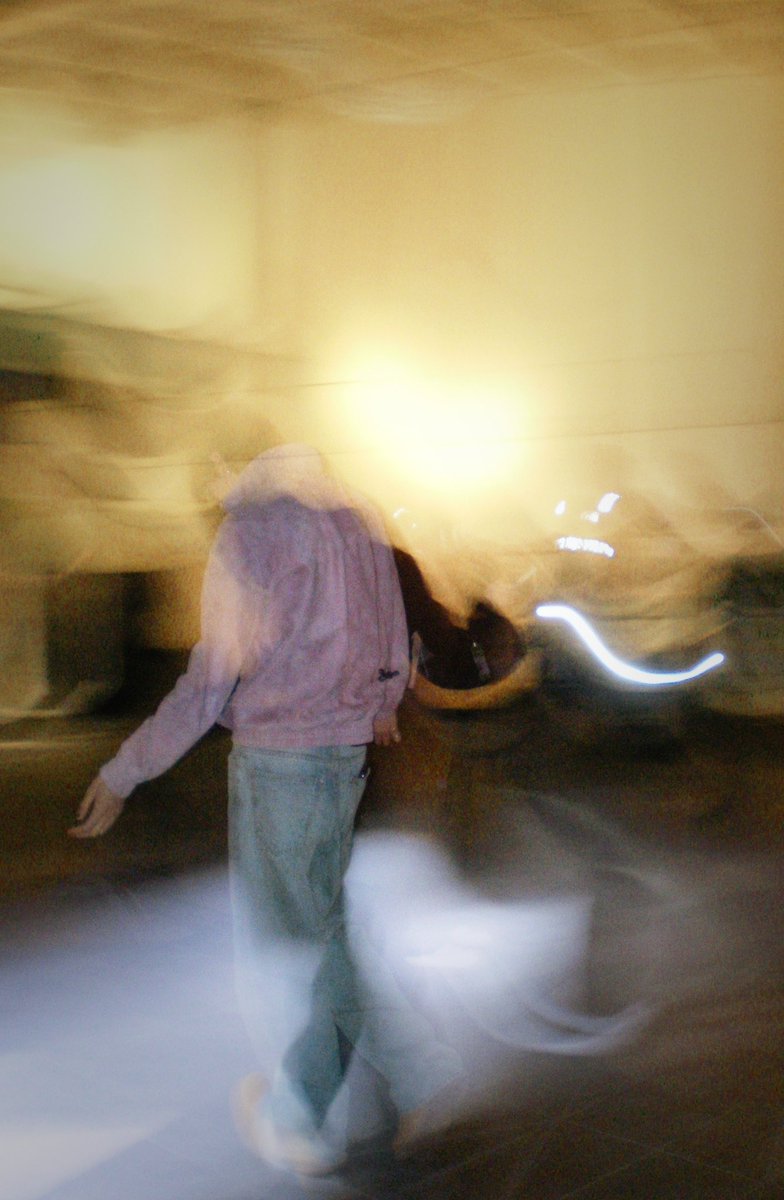 250130 #디에잇 웨이보

초 이틀, 별빛🌃🌌 # 8일간의 설날 즐기기#

weibo.com/6554599420/512…