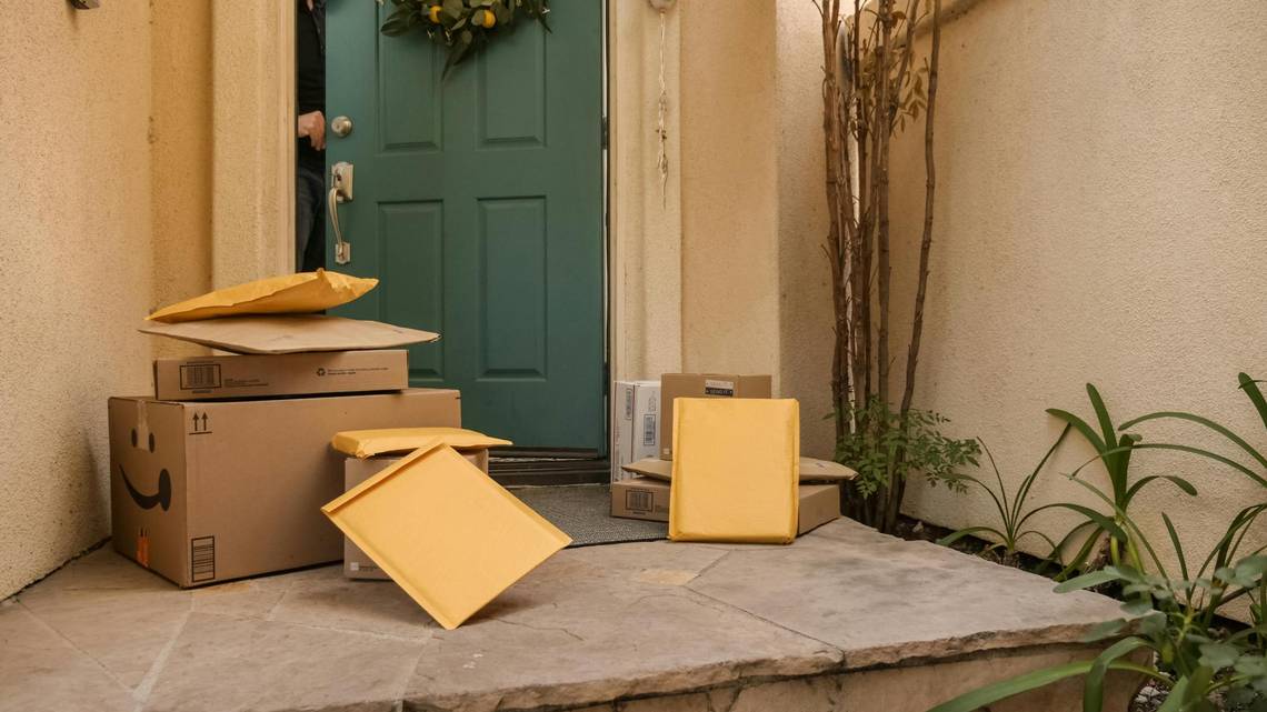 GomezTeaga1490's tweet photo. What to Do If Your Package Is Stolen:
A Comprehensive Guide for Residents in the USA
https://t.co/soaqUnyHUG
#PackageTheft #DeliverySecurity #OnlineShopping #PreventPackageTheft #HomeDelivery #ConsumerTips #PackageProtection #ShopSmart #EcommerceSafety #SecureYourPackages https://t.co/PvcKnGgTI7