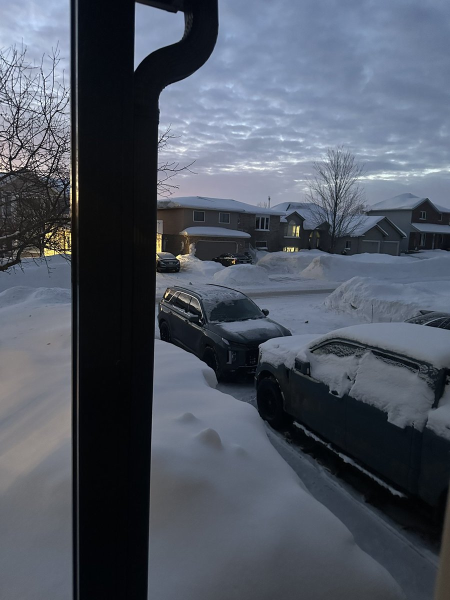 .<a href="/NewsBayshore/">Bayshore News</a> can someone look into First Student? Do they still get paid each day they cancel busses? That vehicle was parked at 8pm last night - I can’t, for the life of me, comprehend how there isn’t AT LEAST in city pick ups. <a href="/AlexRuff17/">Alex Ruff</a>