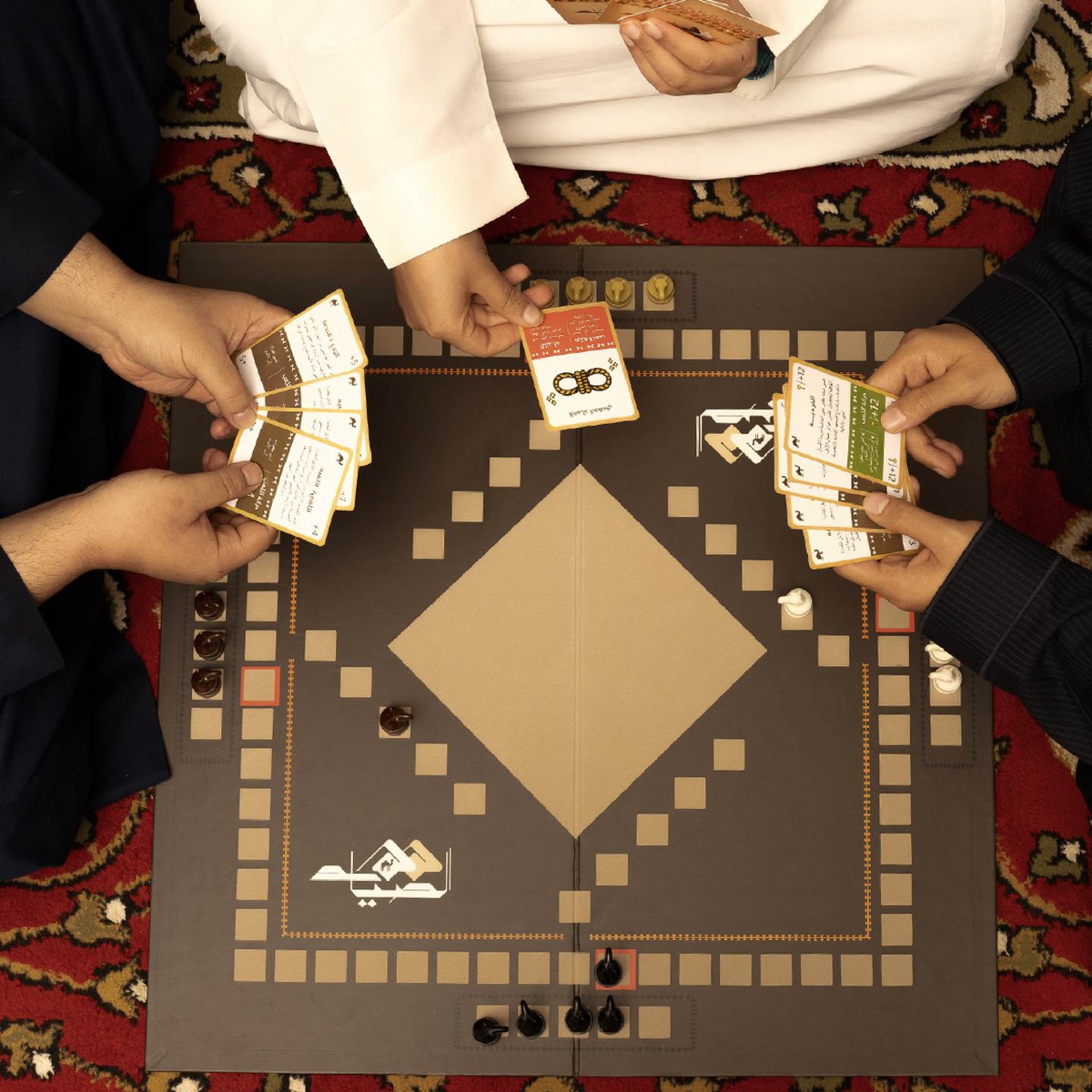 لعبة طاولة  
من ثقافتنا و من هوايتنا ..  

لعبة هواة الابل الأولى في العالم 🐪