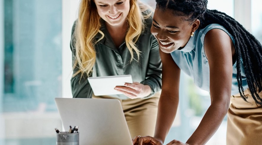 henniesf's tweet photo. With the rise of remote workforces and international teams, global payroll systems have emerged as essential tools for ensuring compliance, transparency, and efficiency in managing an increasingly dynamic workforce. https://t.co/QE4QCfduRL #WeAreUKG #UKGBlog https://t.co/Ei62VgF7ra