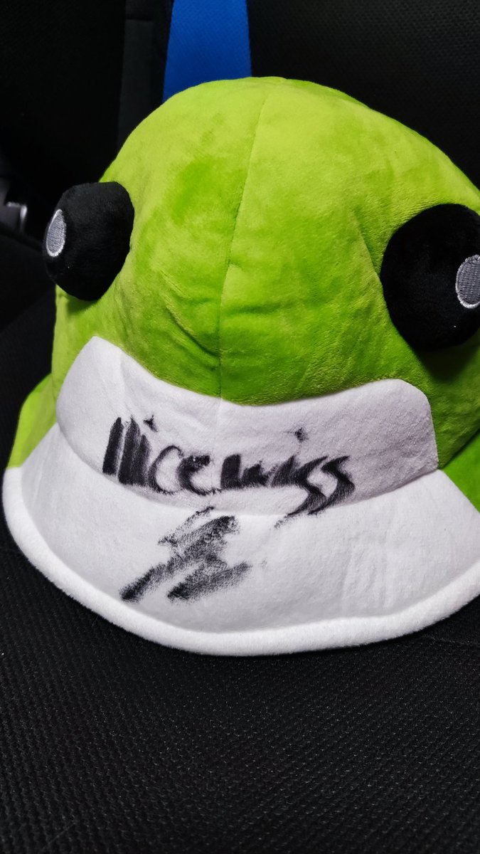 carpaccio_3's tweet photo. thank you NiceWigg!!🥰🥰🥰

カッコよすぎた！！

@NiceWigg
#ALGS https://t.co/2YimWJQIB7
