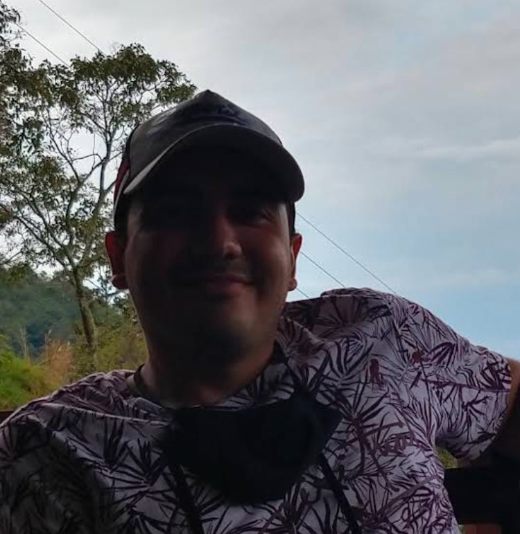 claoyepes's tweet image. #DondeEstaCamilo #AndresCamiloNoAparece Dios 1.030 días! Un capturado ya está libre! Que justicia tan injusta. Que justicia tan lenta!Que Fiscalía tan amarga, nada han hecho Pue esclarecer el caso de Camilo! Libres los desgraciados por esta justicia tan débil! Esta Fiscalía lenta