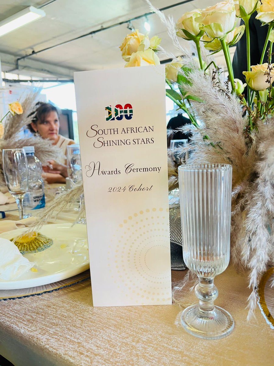 intandoyabantu's tweet image. When God says Yes no one can say No๐ฅบ, 2025 began with @futurelectorg and today getting my second national recognition of 100 South African Shinning Stars of 2024. Thank you Inside Education, NEF, @TelkomZA @NYDARSA ๐๐ฟ๐ฆ