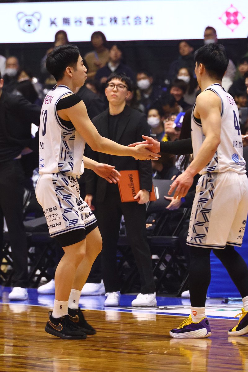 アルビのみなさん
威旺くん、ヴェルカの兄さん達に可愛がられてます☺️