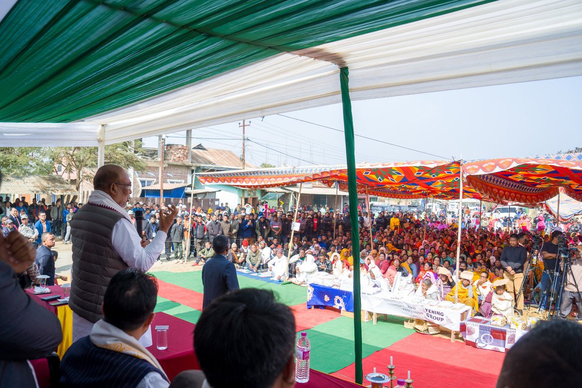 manipur_cmo's tweet photo. HON'BLE CM N BIREN SINGH INTERACTS WITH PEOPLE OF KHANGABOK, THOUBAL DISTRICT, ANNOUNCES DEVELOPMENT WORKS

Hon'ble CM N Biren Singh interacted with locals of Khangabok,Thoubal District, at a public interaction programme held today at Khangabok Maisnam Leikai, UYC Ground.

Hon'ble CM was accompanied by Power Minister Shri Th. Biswajit Singh, Health Minister Dr. Sapam Ranjan Singh, CAF & PD Minister Shri L. Susindro Meitei, MLAs Shri Sapam Kunjakewor, Shri Thongam Shanti, Shri Khongbantabam Ibomcha and Md. Abdul Nasir among others during the interaction programme.

Hon'ble CM and his colleagues, upon their arrival, were accorded a warm welcome by students and the locals of Khangabok.

While interacting with the people present at the venue, Hon'ble CM stated that many people of the State had begun to know the core issue of the current unprecedented crisis and had started rendering their support and cooperation in taking the State towards peace and normalcy.

He maintained that the State Government would always stand firmly to safeguard the unity and integrity of the State. He added that the Government had done nothing against any of the communities which had been living together since time immemorial, but would stand against those vested interest groups trying to disintegrate the State.  

Hon'ble CM, after listening to the grievances and demands raised during the interaction, announced to take up certain development works at Khangabok. He announced to allocate Rs. 50 lakhs for installing water pumps at four paddy fields namely Louhonbi Loukon, Keipha Loukon, Kiyam Loukon and Tentharam Loukon. He further assured to develop an open gym.

Appreciating the public's concern for conserving water bodies, Hon'ble CM announced to include development projects at Ikop Pat and channel cleaning of Loukhong Pat with a cost Rs. 1.2 crore each in the work programme.  

The interaction programme was also attended by representatives of local bodies, Self Help Groups, Village Volunteers, and the public of Khangabok among others.