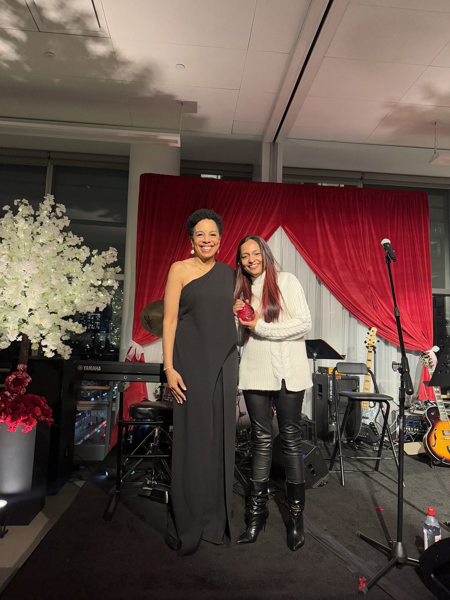 NancyatHeart's tweet photo. Last night’s #ImpactWithHeart event was an inspiring celebration bringing health and hope to communities. Congratulations to honorees Chris Thompson @SoberSidekick1 and Shavini Fernando @OxiWear and thanks to emcee @Sharon_Epperson, and special guest @RubenStuddard #HeartMonth https://t.co/hzYCKz6vBP