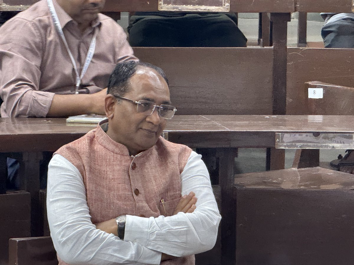Rakesh Nvndsr (@rakeshnvndsr) on Twitter photo Shree <a href="/harshad5350/">Harshad Patel (हर्षद पटेल ) હર્ષદ પટેલ</a> sir at #ICCIG5 with #educational #innovators!
An insightful session as he inspires teachers to continue their passionate work. #EducationMatters #Inspiration Shree <a href="/harshad5350/">Harshad Patel (हर्षद पटेल ) હર્ષદ પટેલ</a> sir at #ICCIG5 with #educational #innovators!
An insightful session as he inspires teachers to continue their passionate work. #EducationMatters #Inspiration